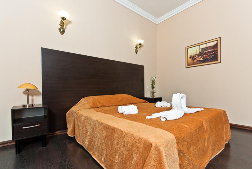 Admiral Hotel Odessa Exterior foto